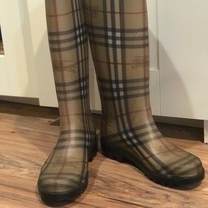 Burberry Rainboots